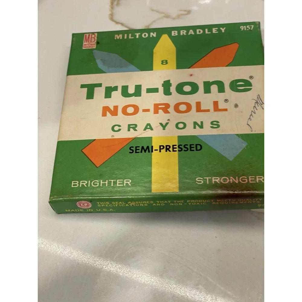 Vintage Milton Bradley‎ Tru-tone No-Roll Crayons 8 Count Lightly Used USA Box